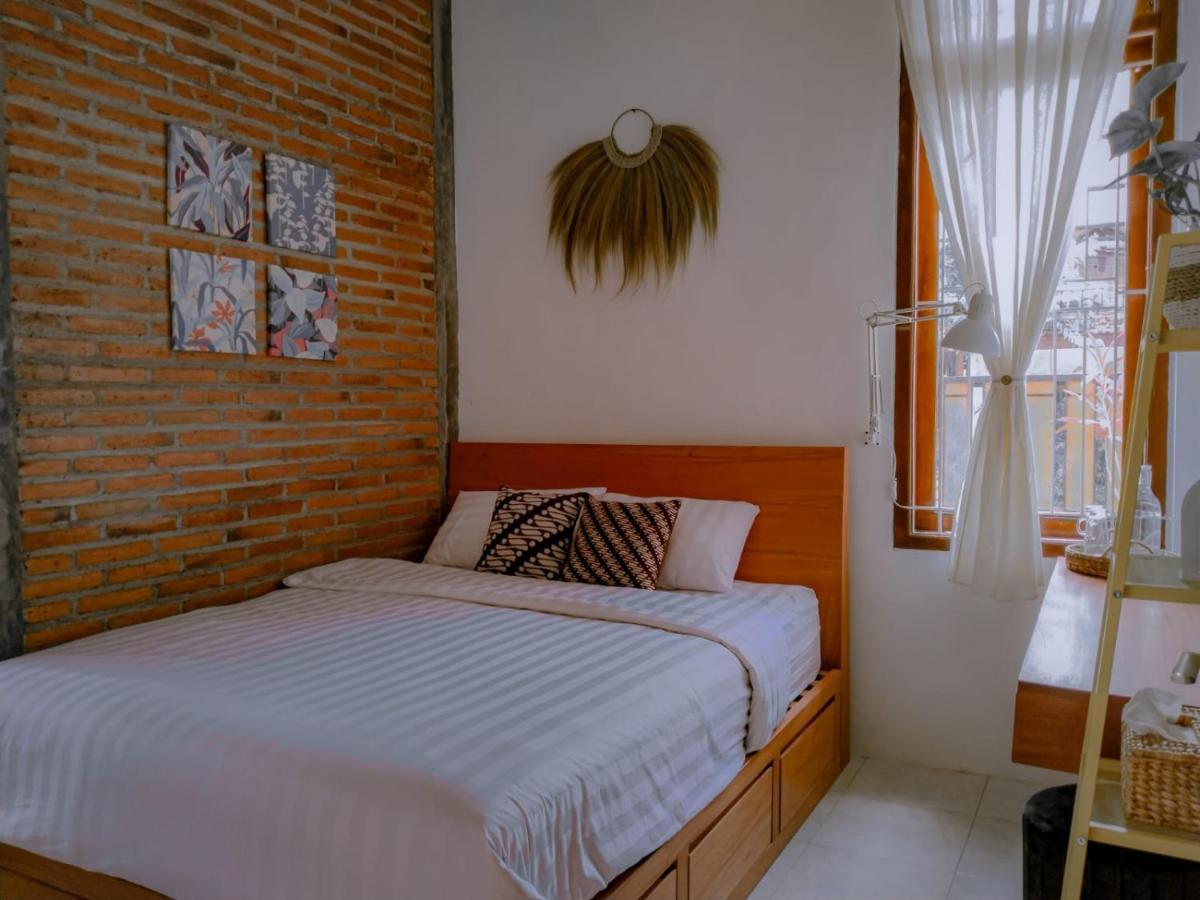 Inn House Homestay Dadapan Eksteriør billede
