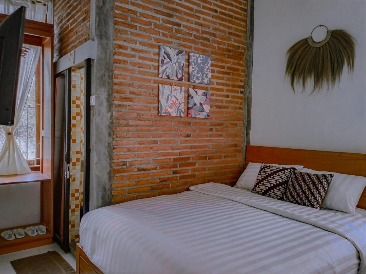 Inn House Homestay Dadapan Eksteriør billede