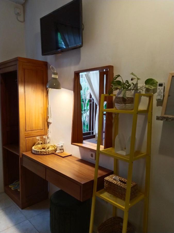 Inn House Homestay Dadapan Eksteriør billede