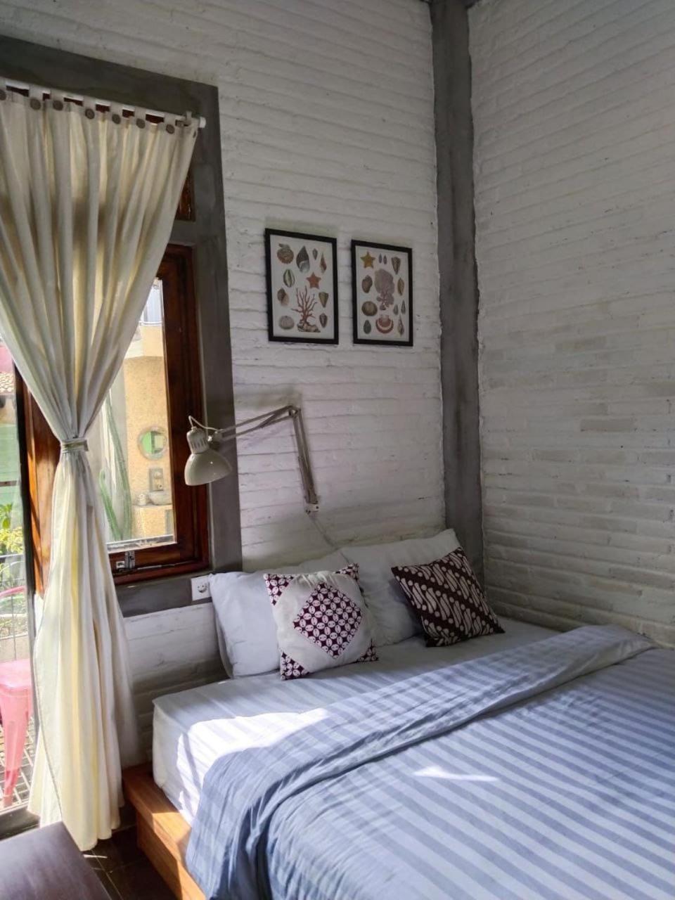 Inn House Homestay Dadapan Eksteriør billede