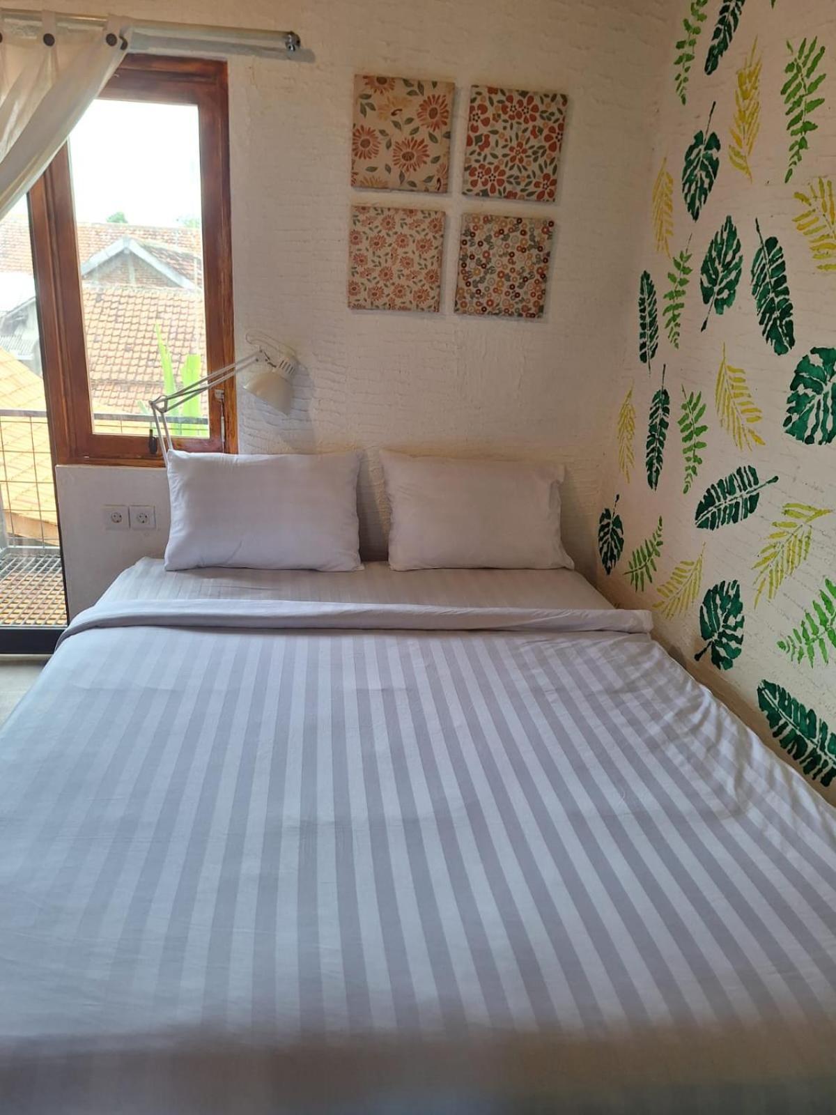 Inn House Homestay Dadapan Eksteriør billede